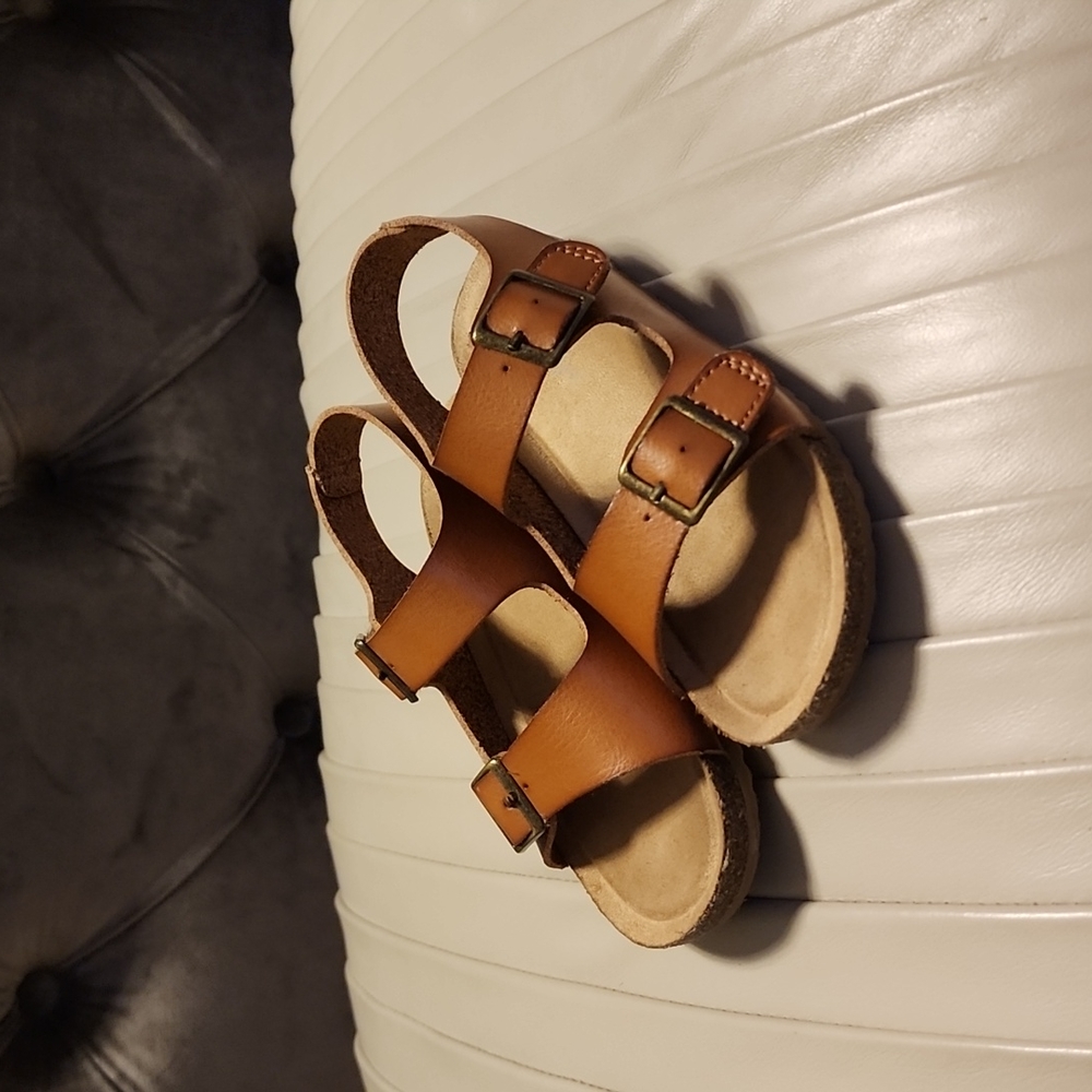 Tan Sandals Little Girls Size 10